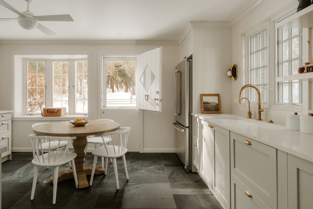 Domek holenderski całoroczny - wszystko, co musisz wiedzieć przed zakupem